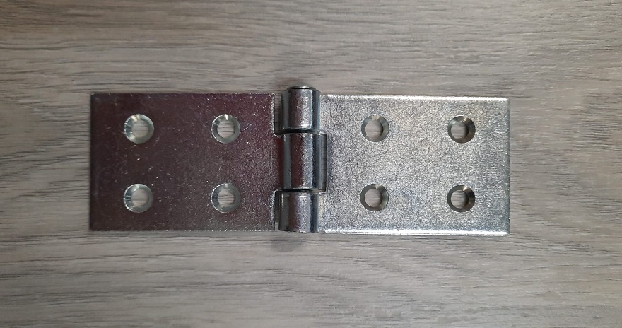 Cerniera pesante ferro zincato  con fori laterali spessore 3 mm fori ø 5,5 mm