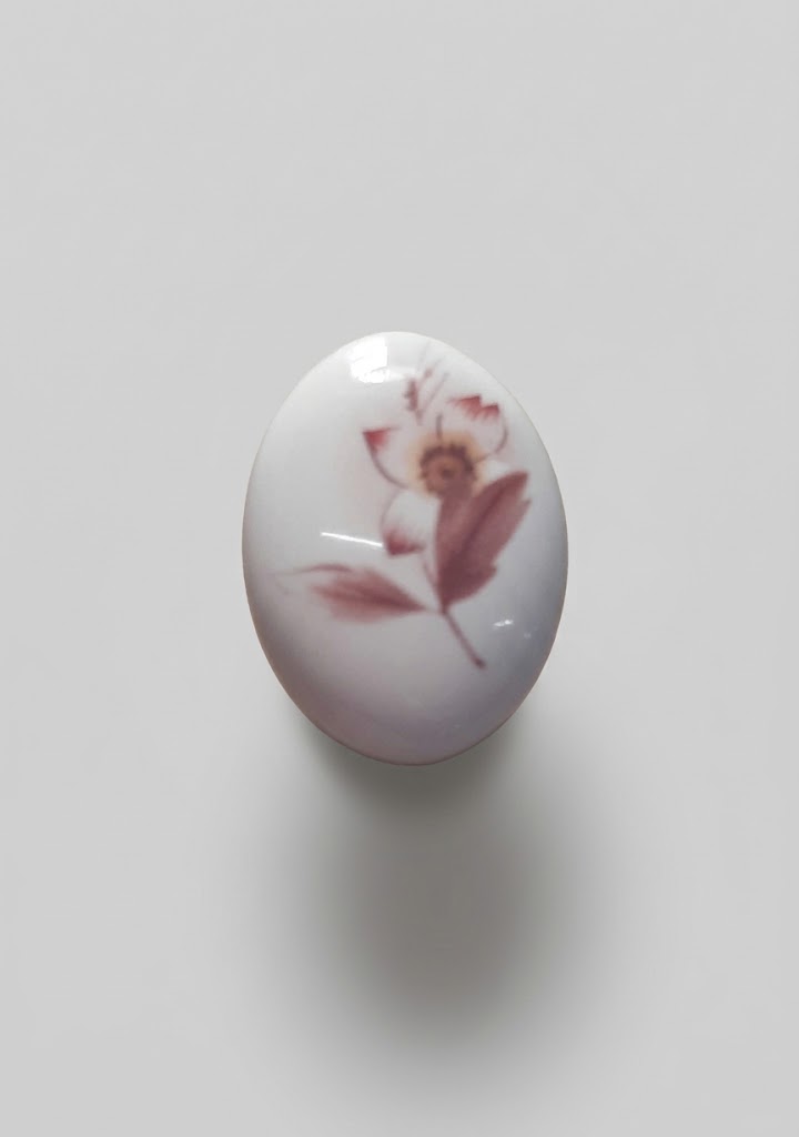 Pomolo porcellana ovale 24 mm x 34mm