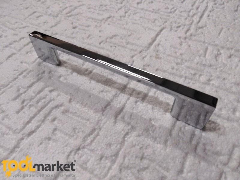 Maniglia per mobile 130mm interasse 96 mm cromo opaco in lega di zama New 