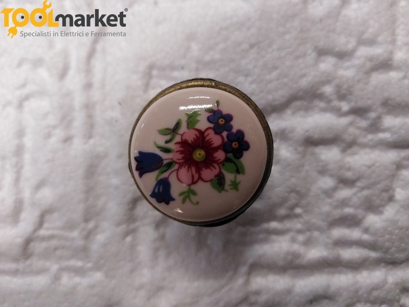 Pomolo in porcellana con vari design GTV