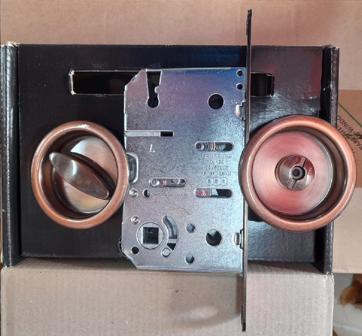 Kit maniglie porte scorrevoli e serratura T F16 Scivola  B03934.50.xx 
