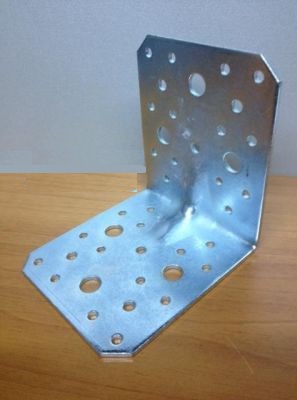 Lastrina angolare 100x100x90 nervata zincata 8/397