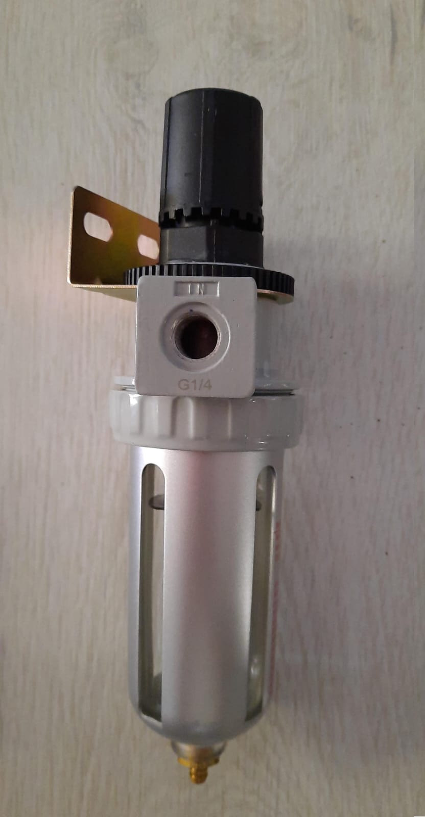 Filtro regolatore di pressione 1/4 con rubinetto e manometro LTF AFR80