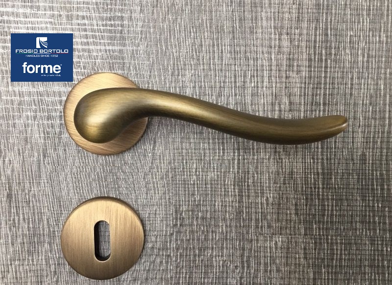 Maniglia  per porta Amalfi bronzo yester Frosio Bortolo patent