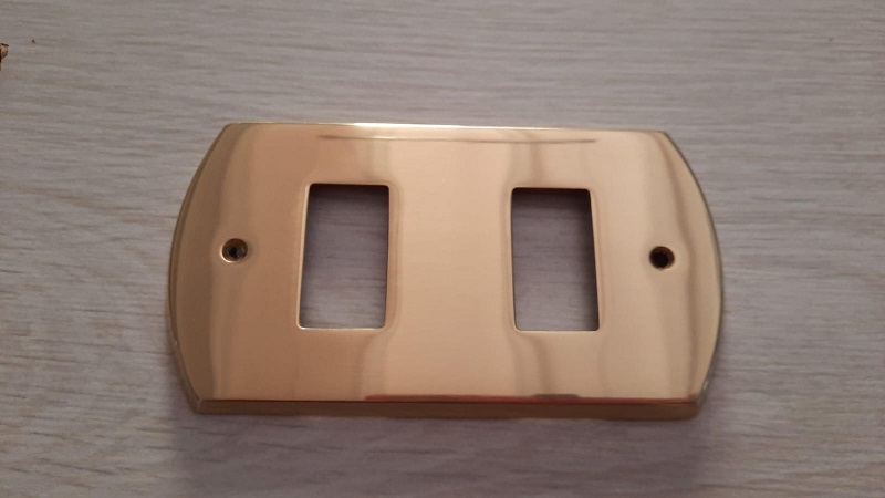 Coprinterruttore Classic magic in ottone lucido 2 fori