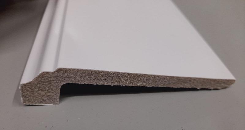 Copri Battiscopa polimero alta densita' Bianco opaco da 10 cm DPF3801 asta da 2 mt