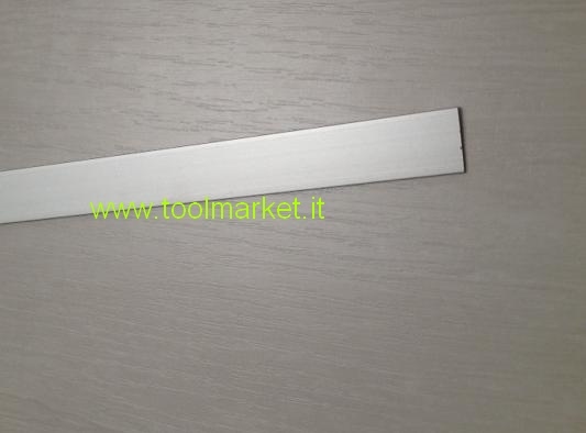 Profilo alluminio piatto Anodizzato argento da MT 2