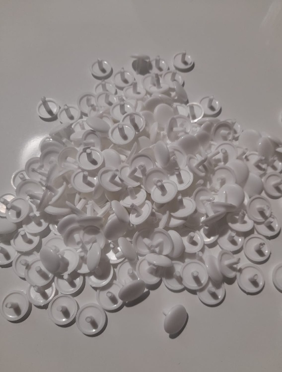 tappi copriviti plastica Ø 12mm conf da 100 pz