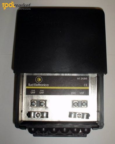 Amplificatore da palo per antenna 2 ingressi 