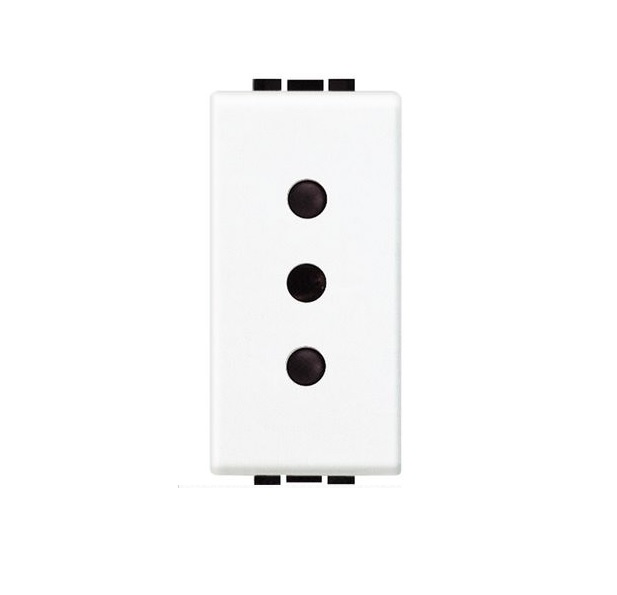 Presa 10 A N4113 serie Livinglight - Bticino 