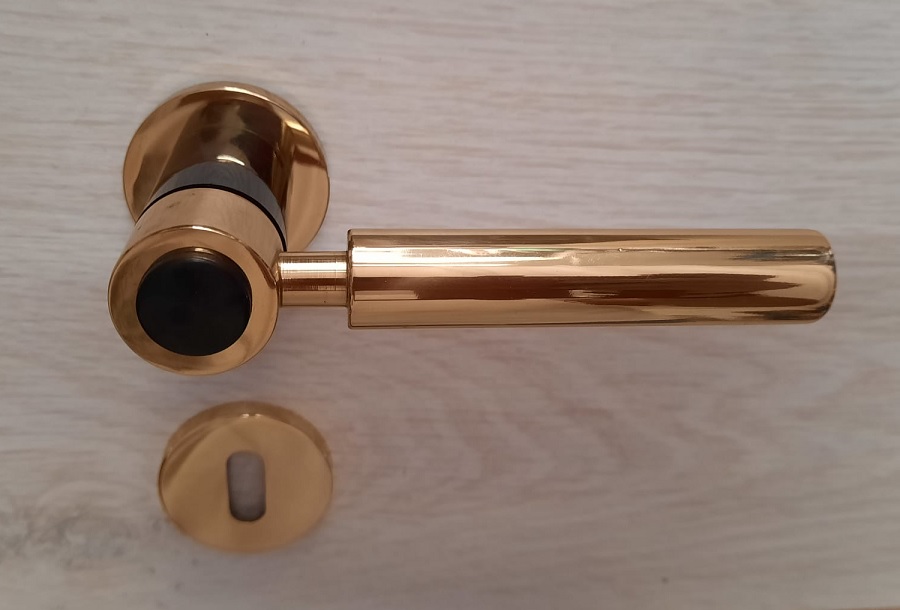 Maniglia Olivari oro lucido Verbano 