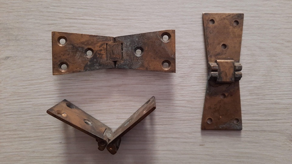 Cerniera per mobili anticata Metalstyle