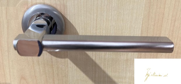 Maniglia per porta Allegra ART 118 R Poggi e Mariani cromo satinato 
