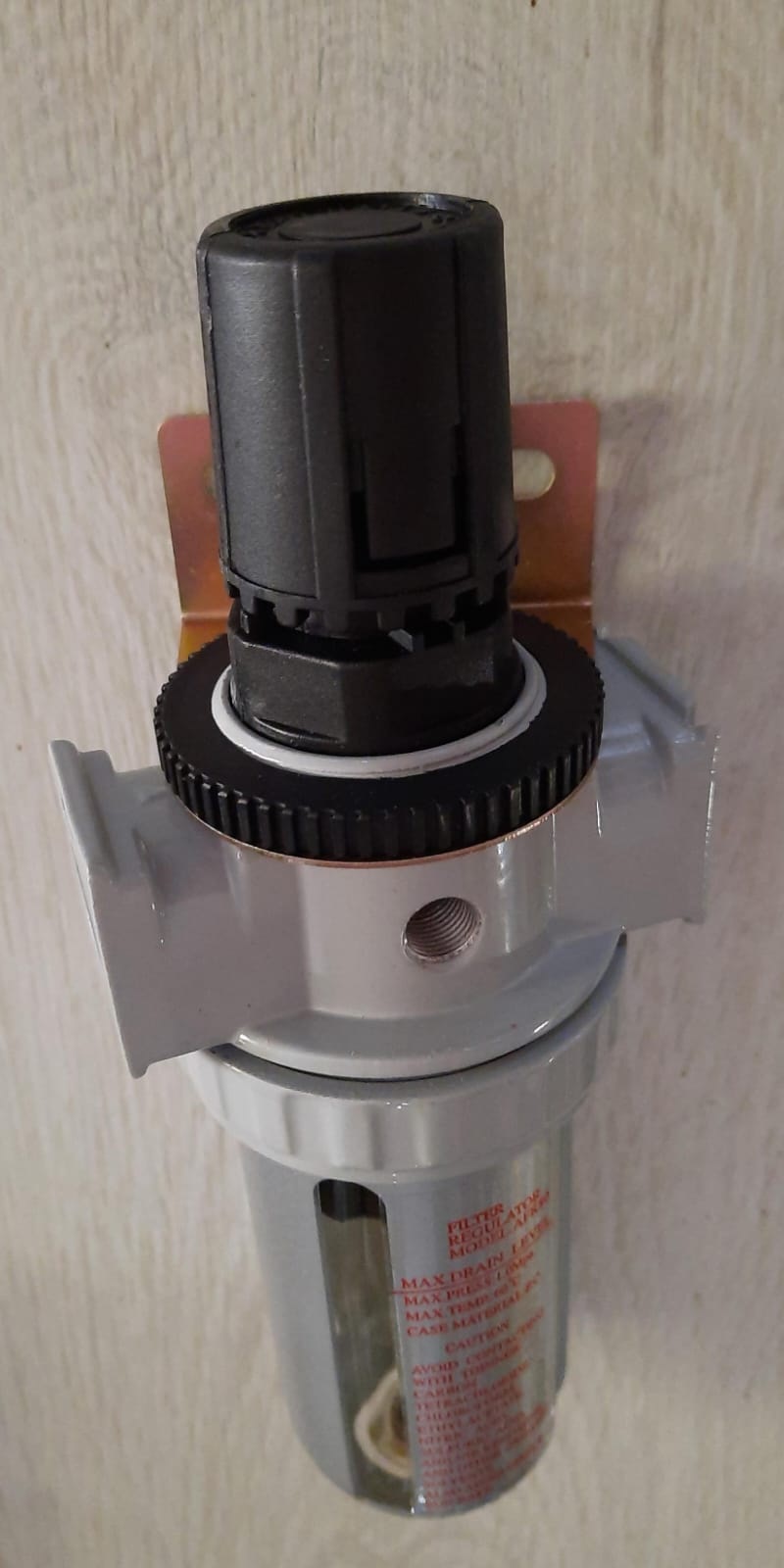 Filtro regolatore di pressione 1/4 con rubinetto e manometro LTF AFR80