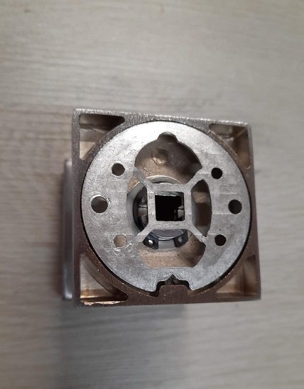 Pomolo quadro cromo satinato 50x50mm fisso Tel