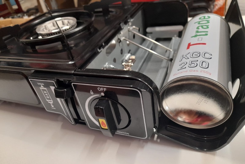Bomboletta cartuccia gas butano gr 220 x fornello piezo 