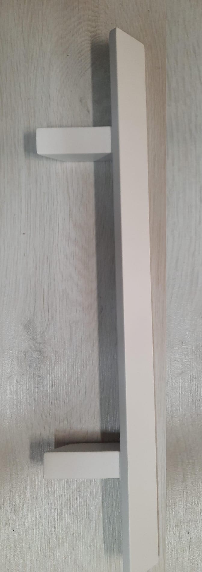 Maniglione inox BIANCO RAL 9016 inclinato OREGON 841Z  da 500mm 