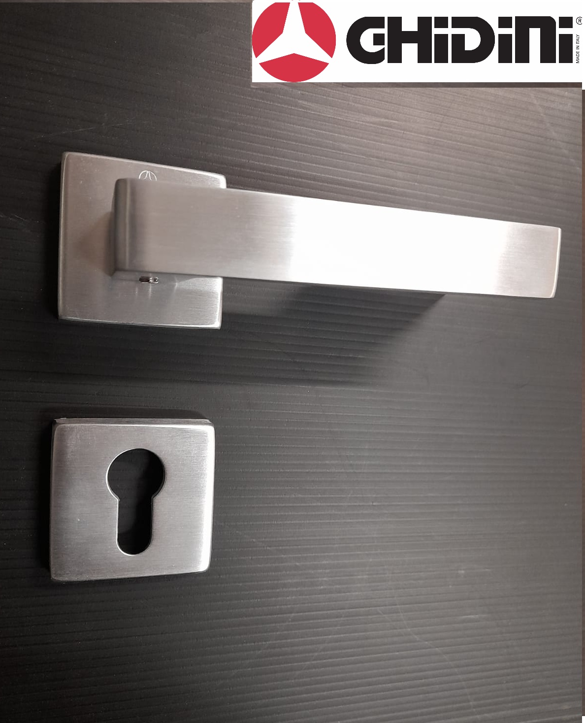 Maniglia GM 11 per porta Ghidini cromo satinata