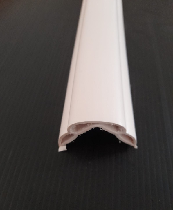 Paraspigolo antiurto flessibile in PVC 35x 35 colorato da MT2