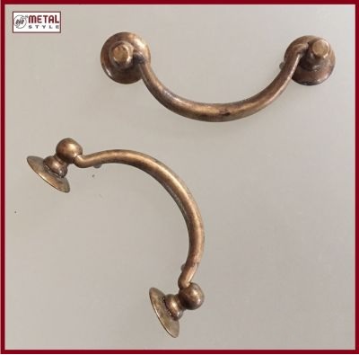 Maniglia per mobili ottone antico 030920640003 Metalstyle