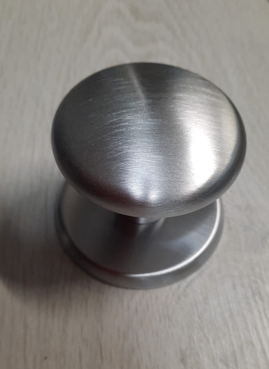 Pomolo per porta Classic cromo sat.da 70mm con sottorosone COTTALI 