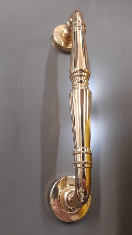 Maniglione dritto ottone lucido mm 240  benini