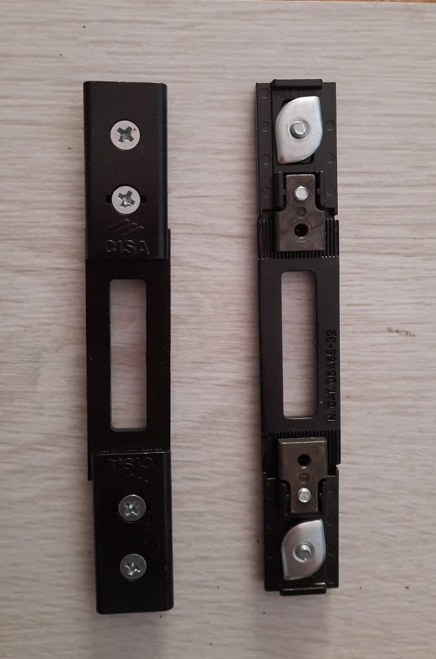 Contropiastra CISA registrabile metallo cod 06465-32