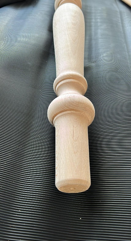 Gamba tavolo tornita 85 mm FAGGIO