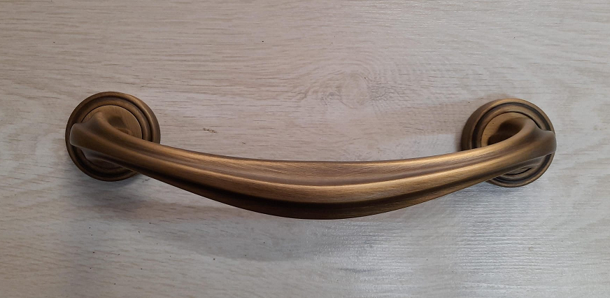 Maniglione Randa Bronzo graffiato verniciato opaco (Yester) KTS