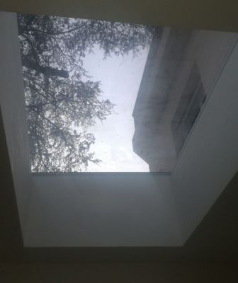Finestra lucernario FlatLight in vetro su misura