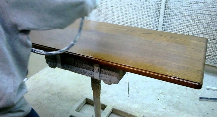 Fondo all'acqua  AU0472/00 trasparente antingiallente per interni da lt6 - SAYERLACK