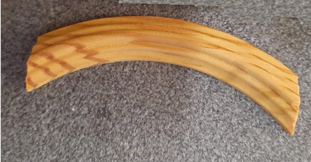 Curva art.28 in legno picpine