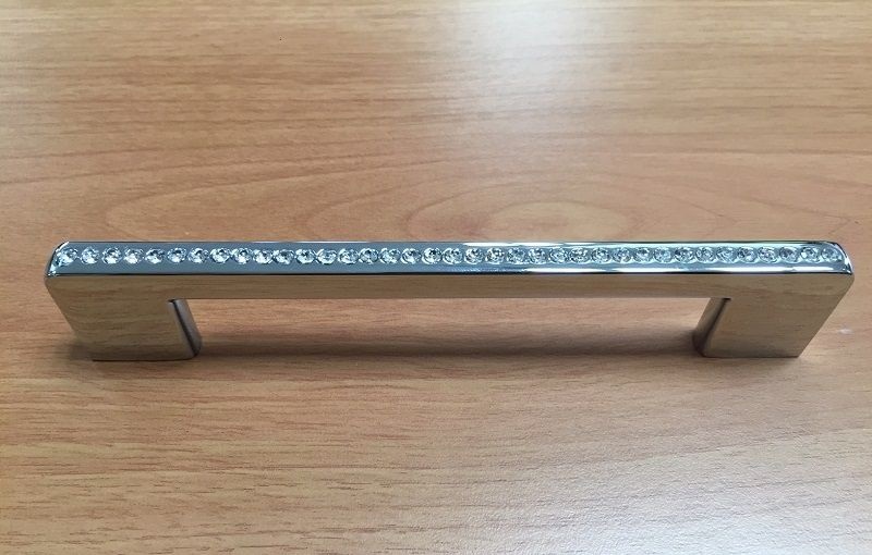 Maniglia  per mobili cromo con inserti in strass GTV