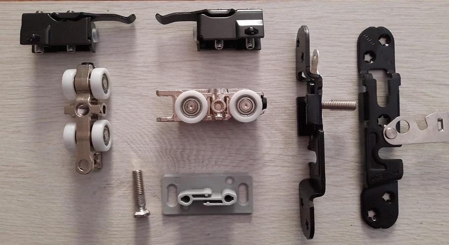 Kit per porta scorrevole 240 KG binario + carrelli professionale TITAN Sliding