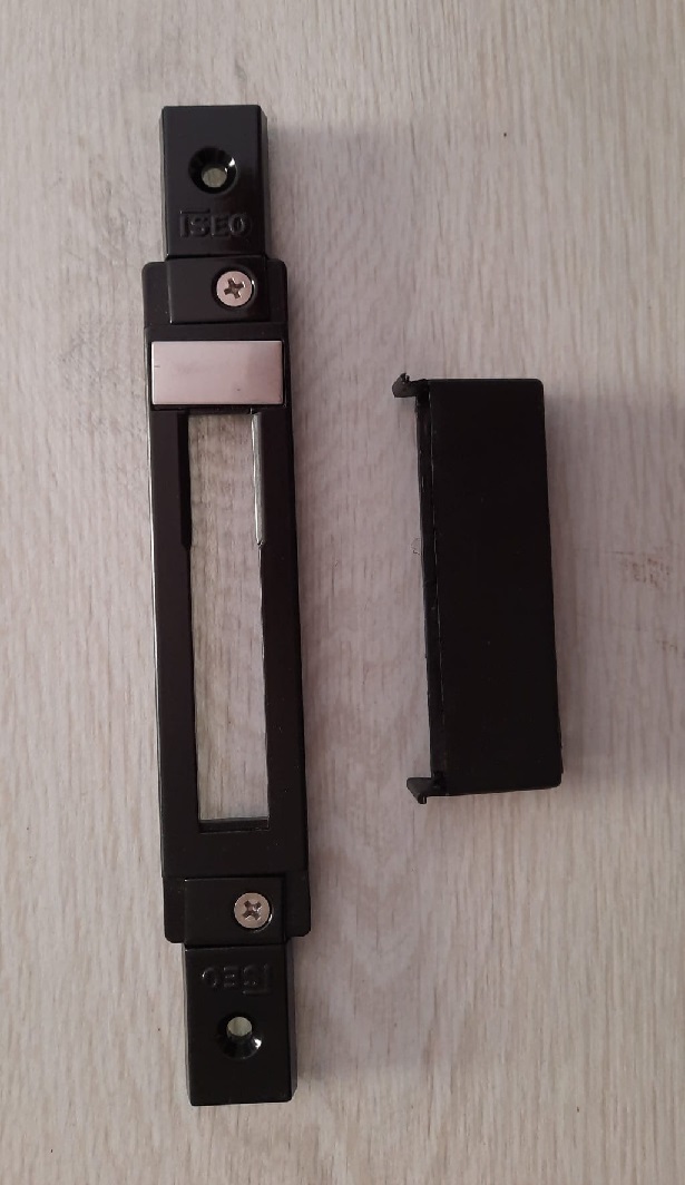 Contropiastra iseo registrabile cod 0387021