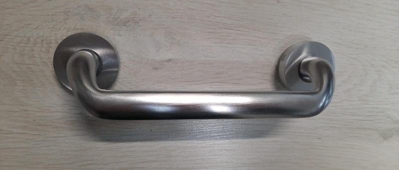 Maniglione per portoni Rondine cromo satinato RDS