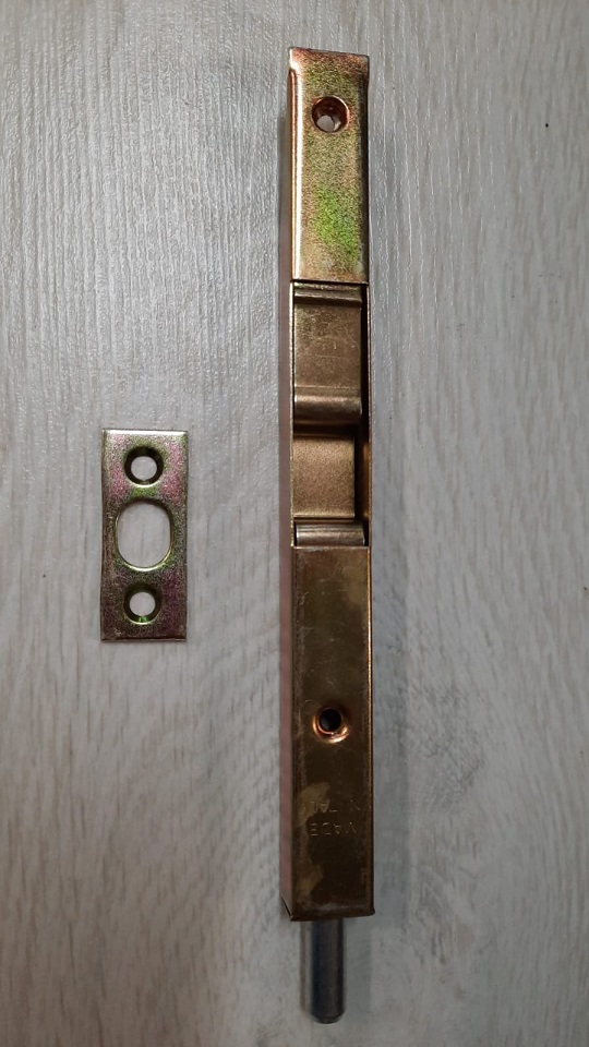 Catenaccio  incasso corsoio cm 16 Tropicalizzato