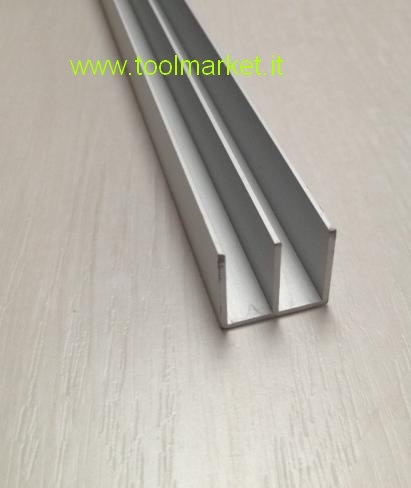 Profilo alluminio U doppia Anodizzato argento