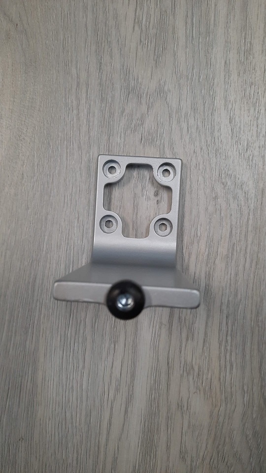 Piede in zama per mobili rettangolare altezza 14 cm TEL