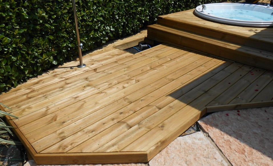 Decking pavimento per esterno in Pino impregnato spessore 20 mm