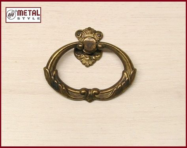 Maniglia ovale per mobili antichizzzato