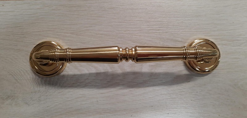 Maniglione dritto ANTIQUE ottone lucido da 265 mm Comit
