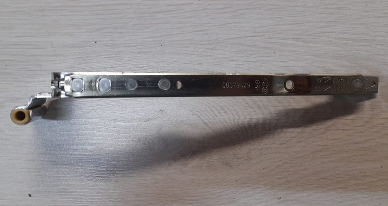Braccio forbice legno A51911224xx   Interasse 9 per battuta 18 mm per anta ribalta AGB Artech