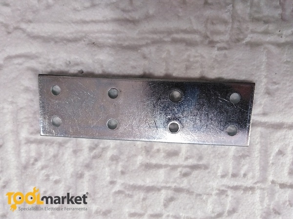 Lastrina piana 100 x 30 mm zincata art 8/59