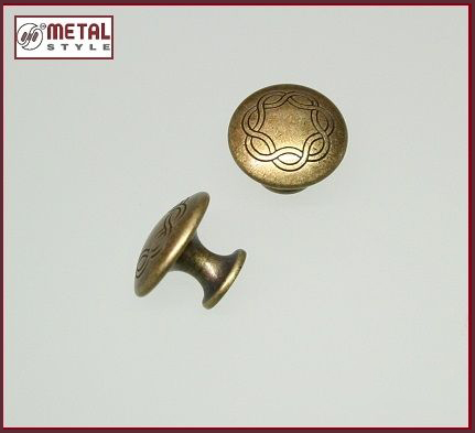 Pomolo in zama da 30 mm  Metal 24081Z0300B09